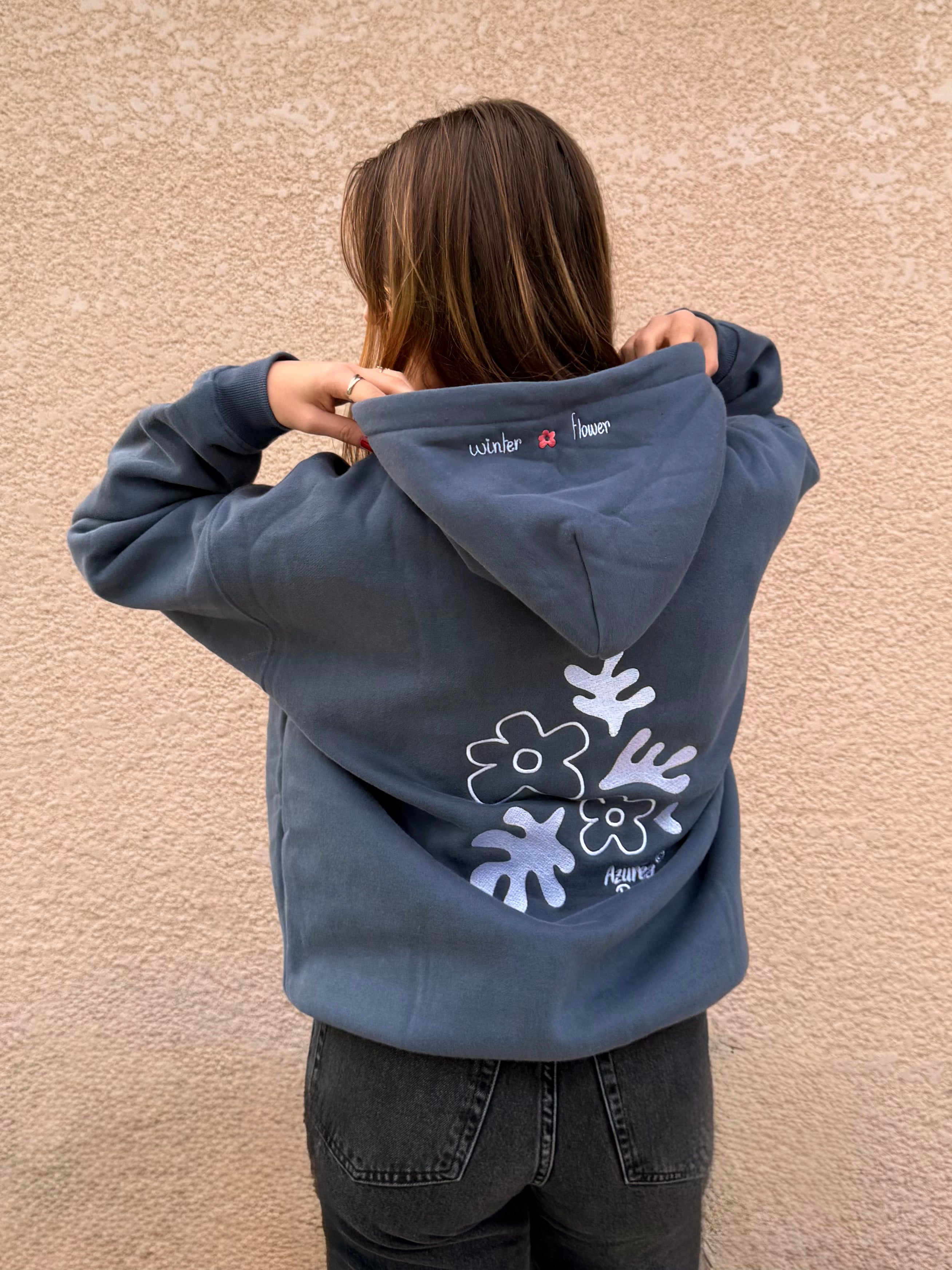 Sweat Brodé "Winter Flower" Édition Océan